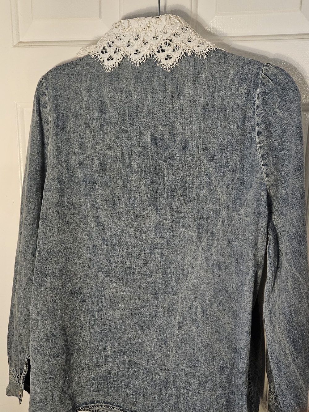 Zara Light Blue Denim Top with White Crochet Collar - Picture 3 of 10
